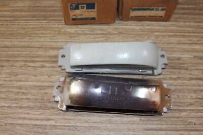 s-l400 NOS 1982-90 Buick Electra/LESABRE LH-RH cornering lamp light ASSEMBLY 914413-14 - Image 7