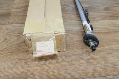 s-l400 GENUINE 86309-22111 Pole Sub-Assy, Pull Top Antenna Toyota CRESSIDA 1988-1990 - Image 6