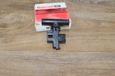 s-l400 Ford E25Y-18D371-A HVAC Heater Control Valve - Ford 1982-2005 Lincoln Mustang - Image 6