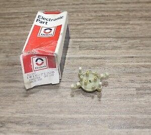 NOS GM 16037769 Heater Valve Chevy GMC Blazer Suburban Sierra 1983-1991