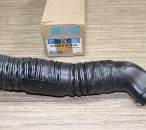 NOS GM 22505348 Duct Assembly