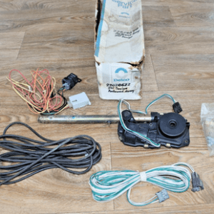 NOS GM 22020522 C3 Corvette 1978-1981 Power Antenna Assembly