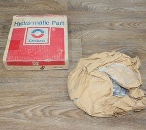 GM 8657690 CHEVY 1981-1990 GM 200-4R TRANSMISSION PUMP BODY TH200-4R 2004R