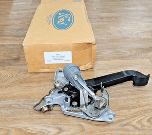 Ford 3W1Z-2780-AA Lever Assembly - Parking 2003-2004 Lincoln Town Car Victoria