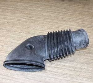 NOS GM 15549270 Duct