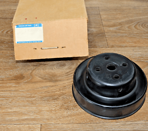 NOS GM 10100791 Pulley
