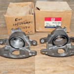 GM 18015427 / GM 18015428 Caliper Front Brake Set LH RH 1979-2005 CHEVROLET Olds