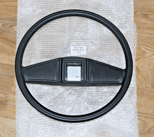 CEM STEERING WHEEL & CAP Silver horn cover CHEVY 1977-1988 Number#17987491 NEW