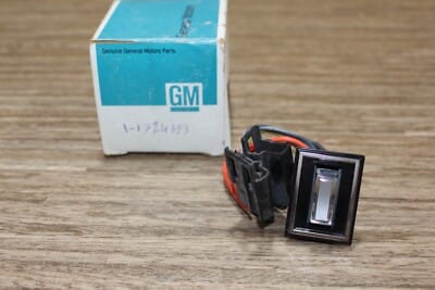 NOS GM 1724693 Cadillac Buick Oldsmobile 67-79 Sun Roof & Astro Roof Switch NOS GM 1724693 Cadillac Buick Oldsmobile 67-79 Sun Roof & Astro Roof Switch
