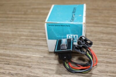 s-l400 NOS GM 1724693 Cadillac Buick Oldsmobile 67-79 Sun Roof & Astro Roof Switch - Image 2