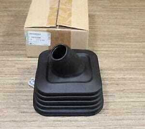 NOS GM 15711228 Boot Assembly