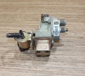 GM NOS 1970 -1990 AC/DELCO CADILLAC CRUISE CONTROL TRANSDUCER GM 25030878