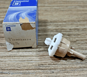 NOS GM 10033124 valve fuel tank ventilation Chevrolet Camaro Pontiac 1982-1992