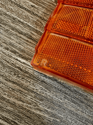 s-l400 NOS 81-80 PONTIAC Bonneville DRIVER'S SIDE FRONT SIDE MARKER LAMP Kit GM 914671 - Image 4