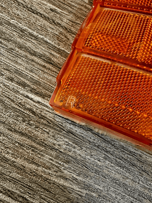 s-l400 NOS 81-80 PONTIAC Bonneville DRIVER'S SIDE FRONT SIDE MARKER LAMP Kit GM 914671 - Image 7