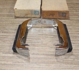 NOS GM 25505280 - GM 25505281 Kit Guard Assembly
