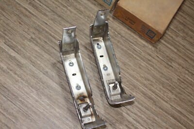 s-l400 NOS GM 25505280 - GM 25505281 Kit Guard Assembly, Front Bumper Buick 1982-1990 - Image 5