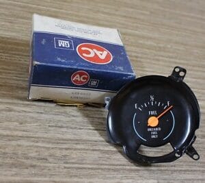 GM NOS Unleaded Dash Fuel Gage 1979-1973 Chevrolet GMC Trucks