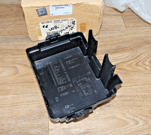 GM 25979386 Cover Assembly