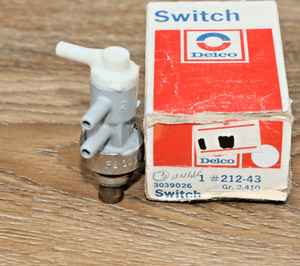 GM 3039026 Ported Vacuum Switch 78-79 Cadillac Buick Olds Corvette 350R 403 260