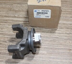 GM 7827670 Yukon yoke for GM 7.5 (mech 3R) in a triple lip design 73-2004 Camaro
