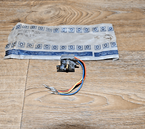 GM 16148673 Blower Motor Switch 1991-1996 Chevrolet GMC Pickup Suburban Blazer