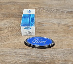 Nameplate - Ford (F2AZ-8C270-A) OEM Nameplate For 1992-1994 Ford Crown Victoria