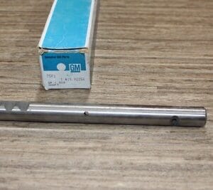 NOS GM CHEVY GMC SM465 TRANSMISSION 3rd 4th SHIFT FORK SHAFT GM 15592256