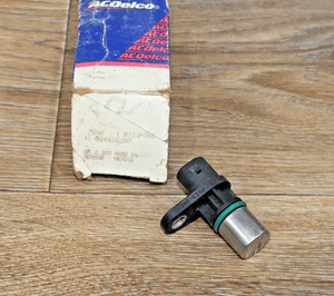 GM 24576398 Engine Crankshaft Position Sensor 1990-2007 Pontiac Olds Chevrolet