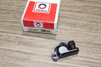 s-l400 NOS GM 17106680/ 213-894 THROTTLE POSITION SENSOR TH-51 BUICK GMC CHVEY CADILLAC - Image 2