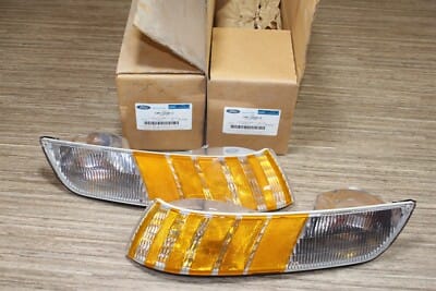 NOS Ford F2MY15A201D-F2MY15A201C Kit Lamp Assembly 92-1994 Mercury Grand Marquis NOS Ford F2MY15A201D-F2MY15A201C Kit Lamp Assembly 92-1994 Mercury Grand Marquis