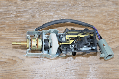 s-l400 Ford F2AZ-11654-A Switch Assembly 1992-1995 Crown Victoria Mercury Grand Marquis - Image 5