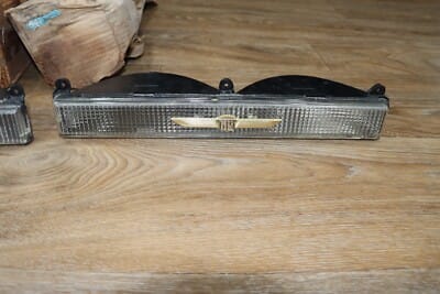 s-l400 GM 5931773 -13774 CADILLAC FLEETWOOD DEVILLE 80-89 TURN CORNER MARKER LAMP LIGHT - Image 3
