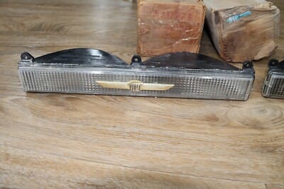 s-l400 GM 5931773 -13774 CADILLAC FLEETWOOD DEVILLE 80-89 TURN CORNER MARKER LAMP LIGHT - Image 4