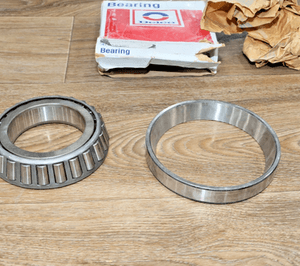 GM 9439940 495AX 493  Roller Bearing GMC Chevrolet C7000 C6000 C5000 1982-1992