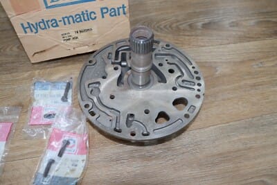 s-l400 NOS GM 8625955 GMC, Corvette, Cadillac, GM turbo 400 transmission pump cover asm - Image 6