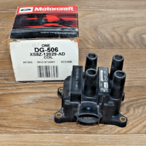 NOS Ford XS8Z-12029-AD Ignition Coil 1999-2004 Ford Escape Focus Mystique DG-536