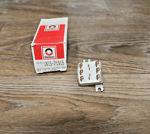 NOS GM 16148660 AC/Heater climate switch 92-99 Cadillac Escalade GMC Chevrolet