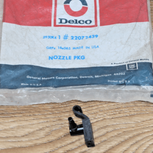 GM 22072439 Nozzle Windshield Washer 1988-2002 Cadillac Chevrolet GMC C/K Blazer