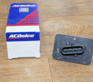 GM 52473132 Resistor Assembly.