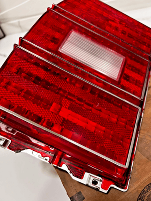 s-l400 GM NOS Caprice Wagon Estate 1977-1979 Rear Tail Light Left Side Upto 5968309 - Image 2