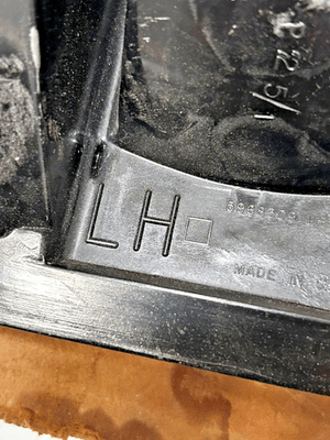 s-l400 GM NOS Caprice Wagon Estate 1977-1979 Rear Tail Light Left Side Upto 5968309 - Image 7