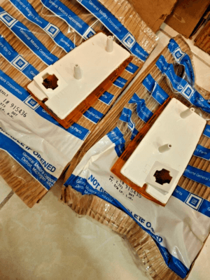 s-l400 NOS OEM Chevrolet Caprice Head Light Chrome Bezel W/ Lens 81-85 Left and Right - Image 6