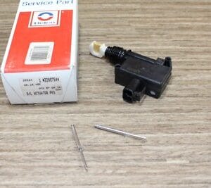 GM 22087544 Rear Side Door Lock Actuator 1991-1994 Chevrolet Jimmy Typhoon Olds