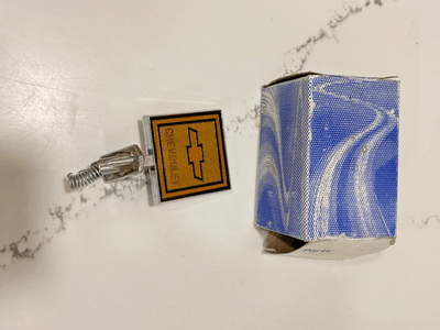 s-l400 CHEVROLET Bowtie hood ornament 77-80 Chevy Pickup Blazer C10 K10 Suburban K20 - Image 2