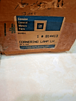 s-l400 NOS 1982-90 Buick Electra/LESABRE LH-RH cornering lamp light ASSEMBLY 914413-14 - Image 6
