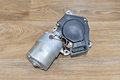 NOS GM 4960754 GM 4961610 Delco Chevrolet Camaro 70-81 Windshield Wiper Motor NOS GM 4960754 GM 4961610 Delco Chevrolet Camaro 70-81 Windshield Wiper Motor