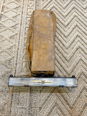 GM NOS 5931773 CADILLAC FLEETWOOD DEVILLE 80-89 TURN CORNER MARKER LAMP LIGHT GM NOS 5931773 CADILLAC FLEETWOOD DEVILLE 80-89 TURN CORNER MARKER LAMP LIGHT