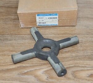 NOS GM 3663696 Locking Differential Spider GMC Chevrolet Cadillac 1973-2024