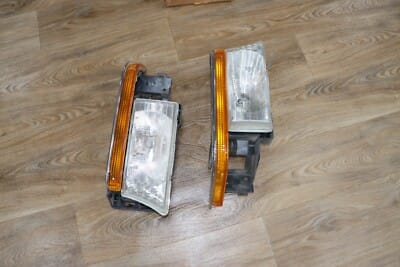 s-l400 GM 16513220 - 21 KIT LH RH Headlamp Complete Assembly 1992-1996 Buick Roadmaster - Image 2